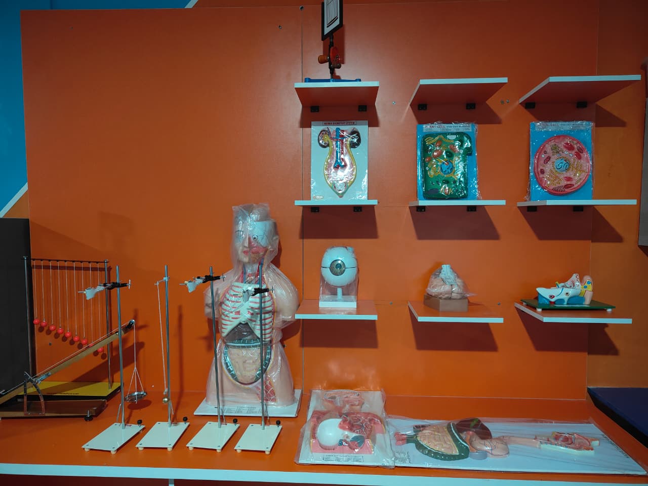 A school science and mathematics laboratory